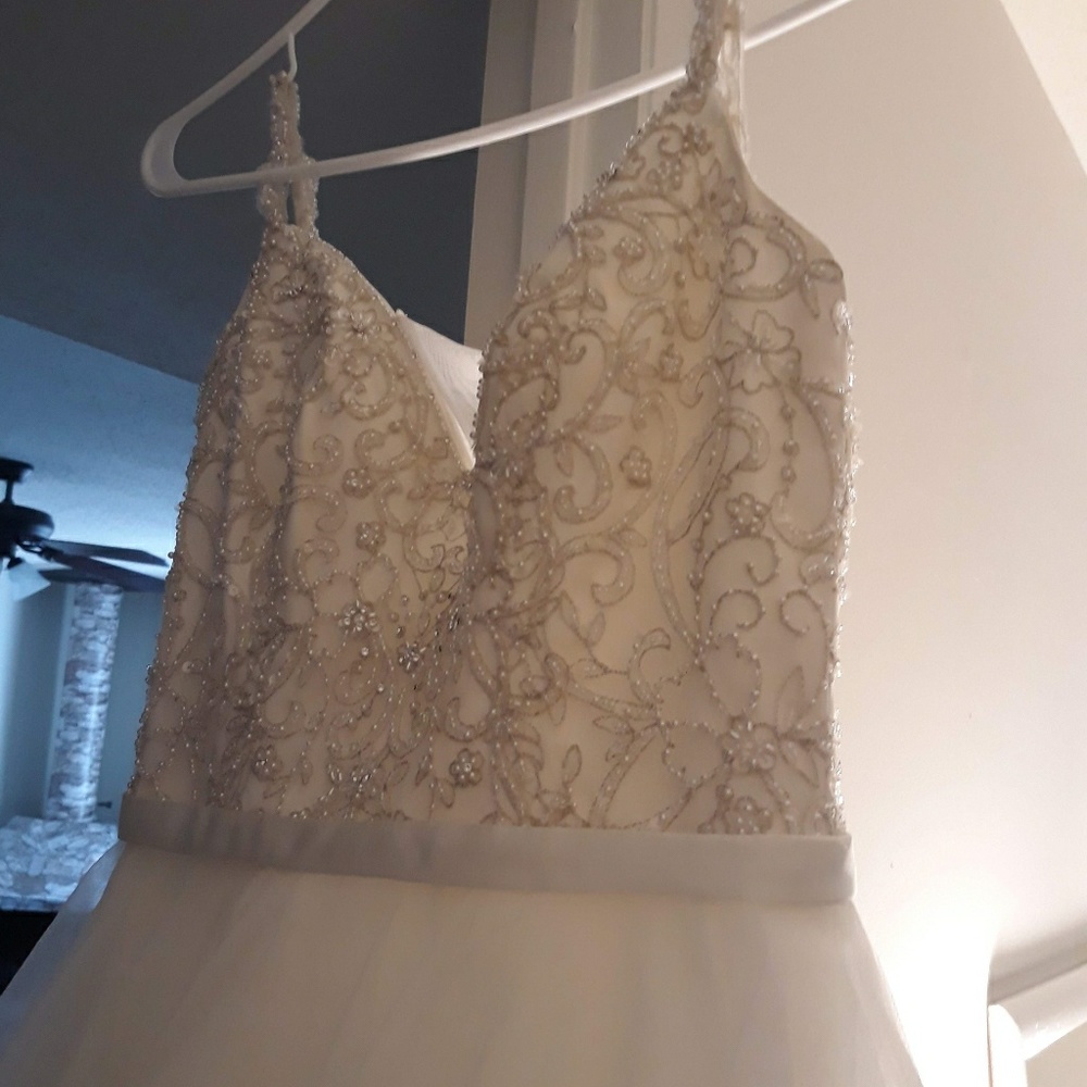 Ivory Ruffle Skirt Wedding Dress